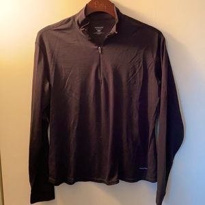 Patagonia women’s black capilene size large